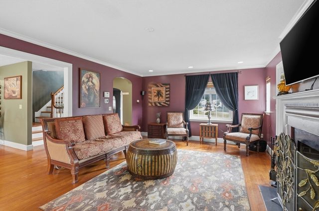 2055 Allen Street, Springfield, MA 01118