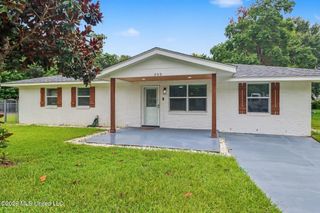 200 Beverly Drive, Ocean Springs, MS 39564