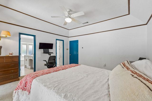 205 Balboa Street, Irving, TX 75062