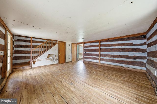 17016 SABILLASVILLE RD, Sabillasville, MD 21780