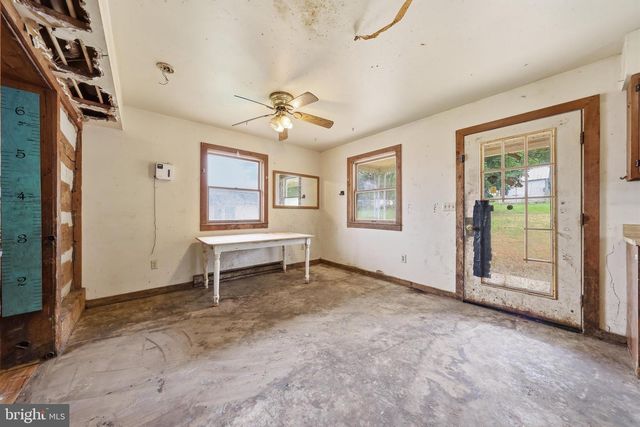 17016 SABILLASVILLE RD, Sabillasville, MD 21780