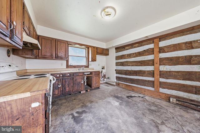 17016 SABILLASVILLE RD, Sabillasville, MD 21780