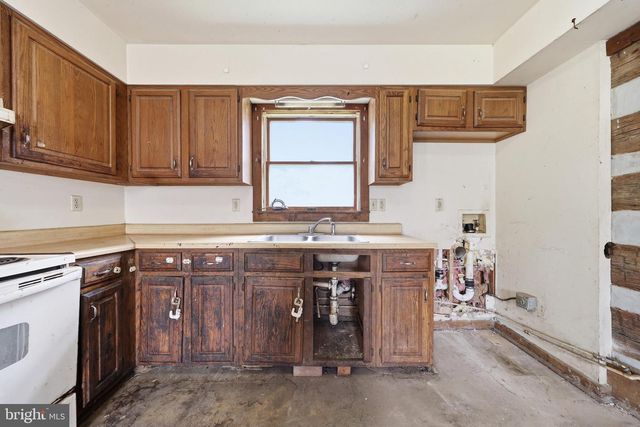 17016 SABILLASVILLE RD, Sabillasville, MD 21780