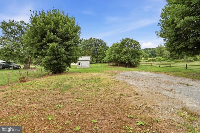 17016 SABILLASVILLE RD, Sabillasville, MD 21780