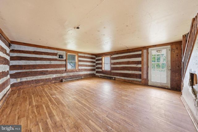 17016 SABILLASVILLE RD, Sabillasville, MD 21780