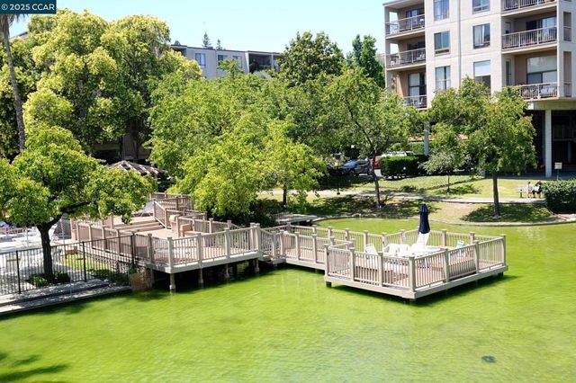 440 N Civic Dr 203, Walnut Creek, CA 94596