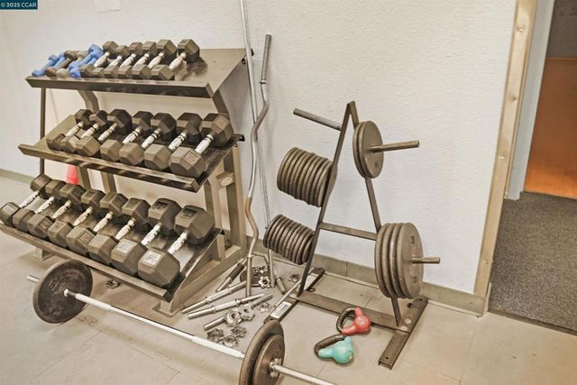 440 N Civic Dr 203, Walnut Creek, CA 94596