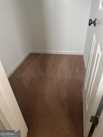 422 Royal Oak Drive, Acworth, GA 30102