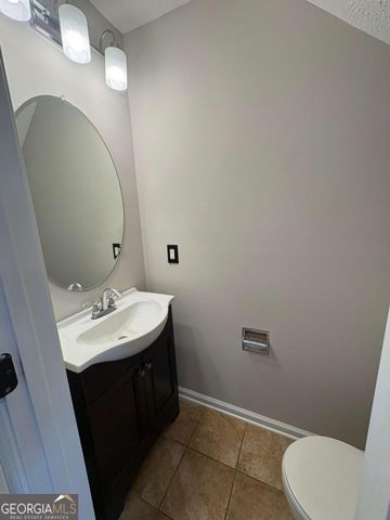 422 Royal Oak Drive, Acworth, GA 30102