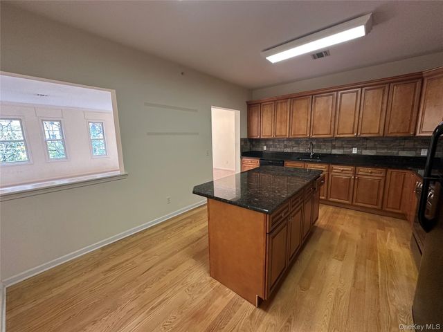 75 QUAKER Avenue 315, Cornwall, NY 12518