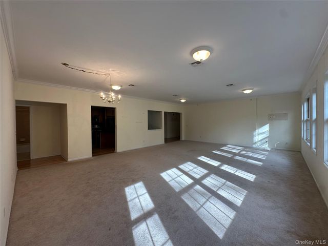 75 QUAKER Avenue 315, Cornwall, NY 12518