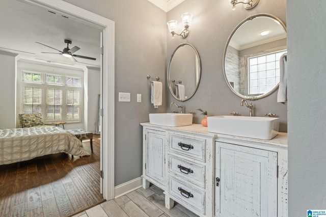 921 HADDINGTON DALE, Pelham, AL 35124