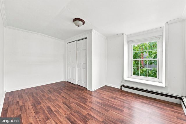 134 SHURS LN, Philadelphia, PA 19127