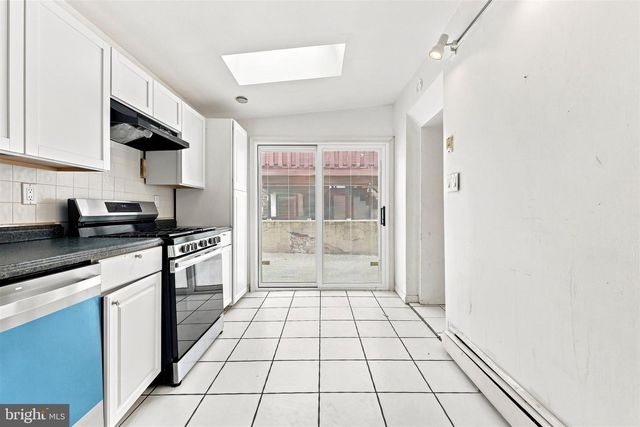 134 SHURS LN, Philadelphia, PA 19127