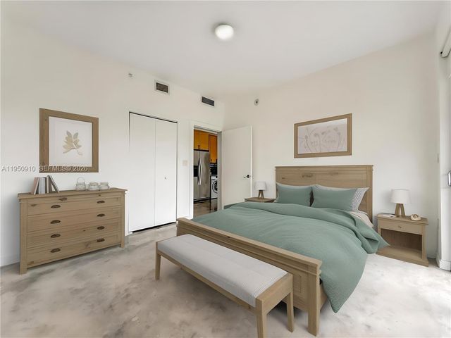 771 NW 1st St 302, Miami, FL 33128