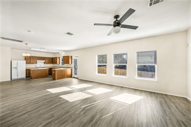 1962 Rachel LN, Round Rock, TX 78664