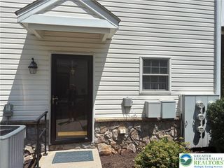 1531 Chateau Place #B, Bethlehem Twp, PA 18045
