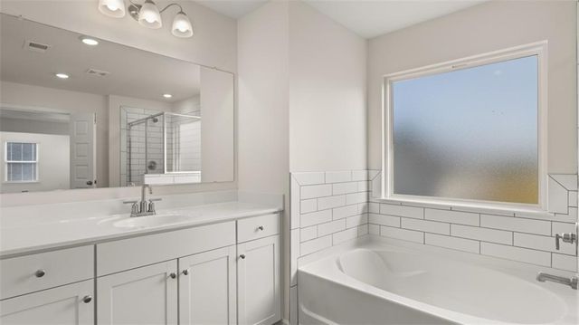 1779 Goodwin Drive, Hampton, GA 30228