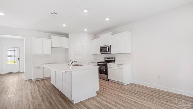 3233 Harrier Rd, Pace, FL 32571