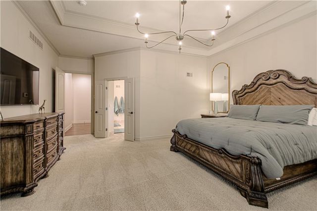 15925 King Street, Overland Park, KS 66221