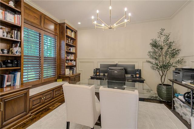15925 King Street, Overland Park, KS 66221