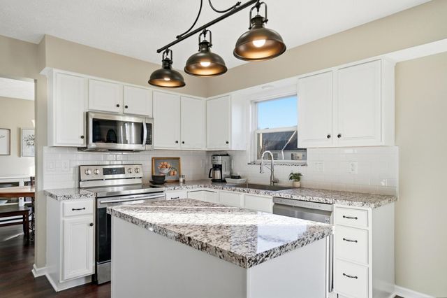 6695 Dietz Drive, Canal Winchester, OH 43110