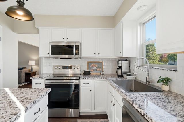 6695 Dietz Drive, Canal Winchester, OH 43110