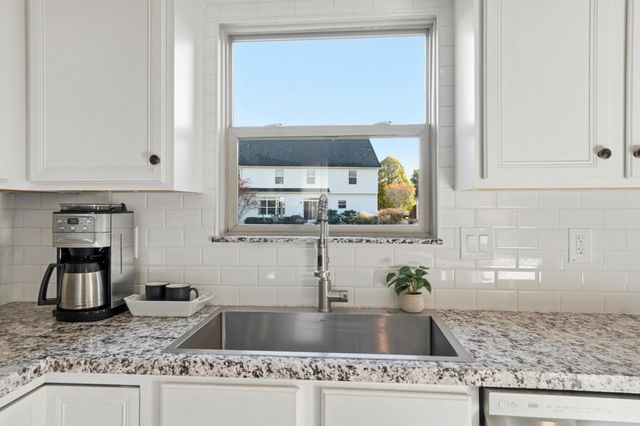 6695 Dietz Drive, Canal Winchester, OH 43110