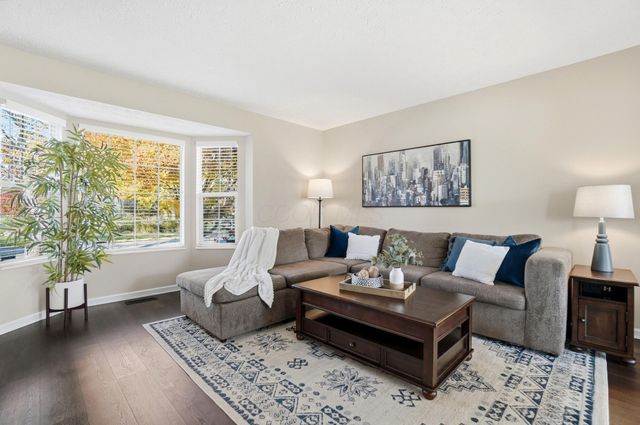 6695 Dietz Drive, Canal Winchester, OH 43110