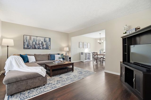 6695 Dietz Drive, Canal Winchester, OH 43110