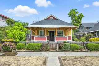 1126 W 10th Street, Medford, OR 97501
