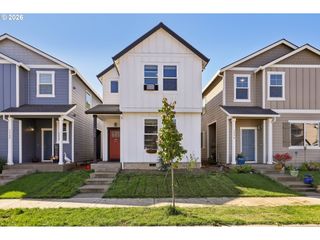 1966 Nw WESSEX St, Mc Minnville, OR 97128
