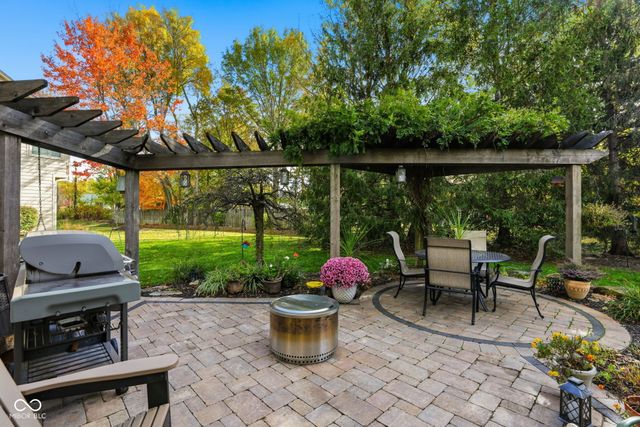 6327 Columbia Circle, Fishers, IN 46038