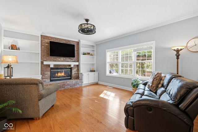 6327 Columbia Circle, Fishers, IN 46038