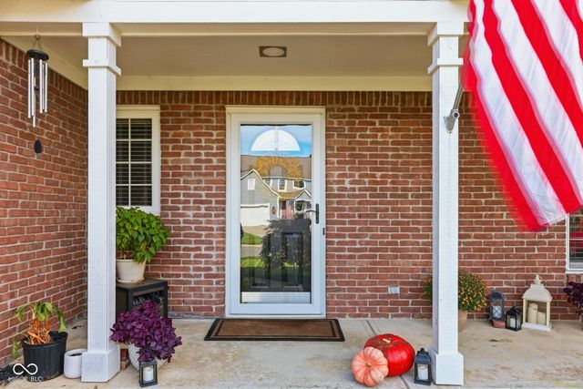 6327 Columbia Circle, Fishers, IN 46038