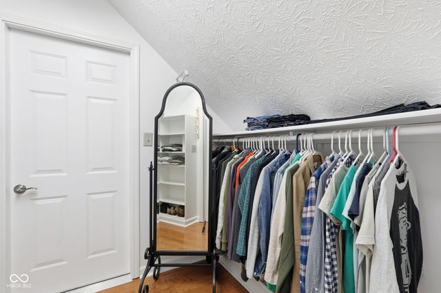 6327 Columbia Circle, Fishers, IN 46038