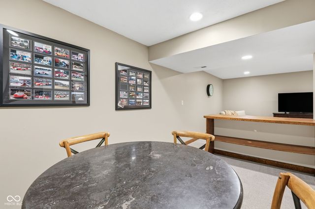 6327 Columbia Circle, Fishers, IN 46038