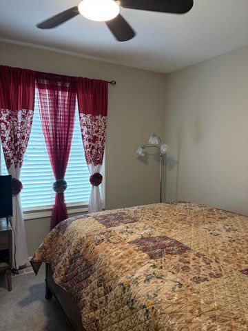 1077 Leonard Avenue, Muskegon, MI 49442