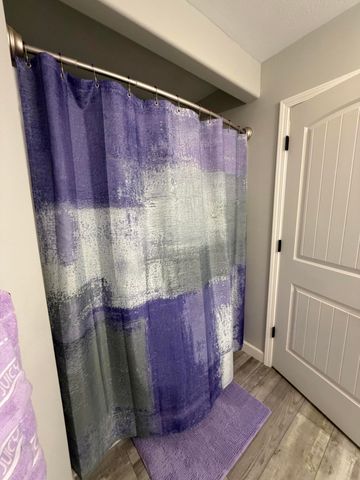 1077 Leonard Avenue, Muskegon, MI 49442