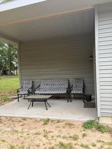 1077 Leonard Avenue, Muskegon, MI 49442