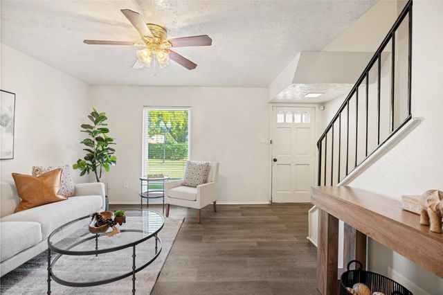 7148 Crownwest Street 7148, Houston, TX 77072