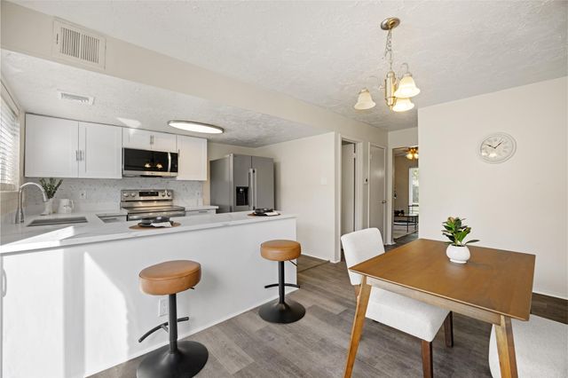 7148 Crownwest Street 7148, Houston, TX 77072