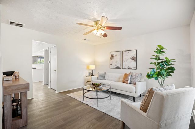 7148 Crownwest Street 7148, Houston, TX 77072