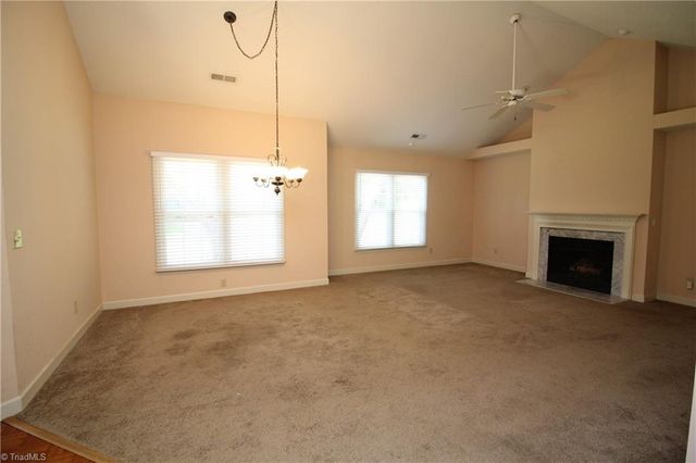 33 Cedar Knoll Drive, Greensboro, NC 27407