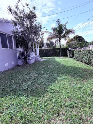 1500 NW 44th Street, Miami, FL 33142