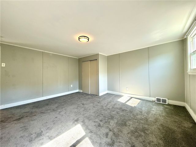 1931 Federal Street Ext, Perry Hilltop, PA 15214