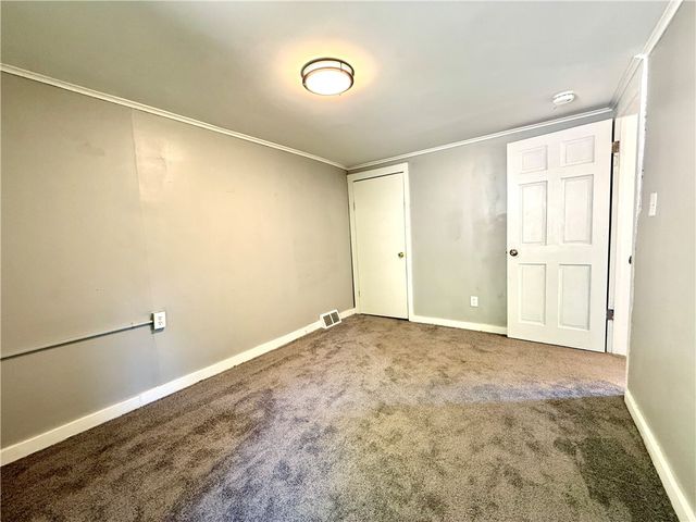 1931 Federal Street Ext, Perry Hilltop, PA 15214