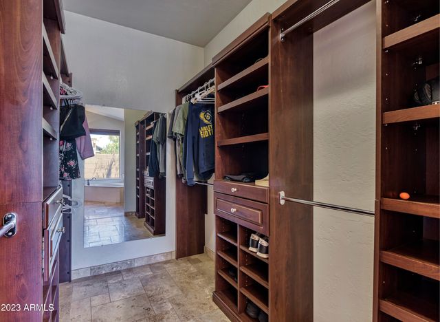 9407 E Maple Drive, Scottsdale, AZ 85255