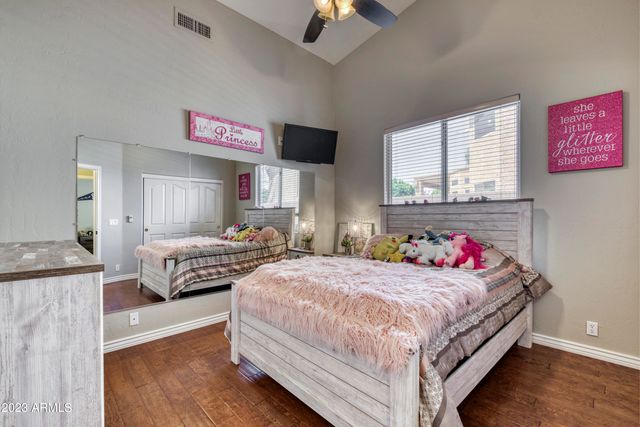 9407 E Maple Drive, Scottsdale, AZ 85255