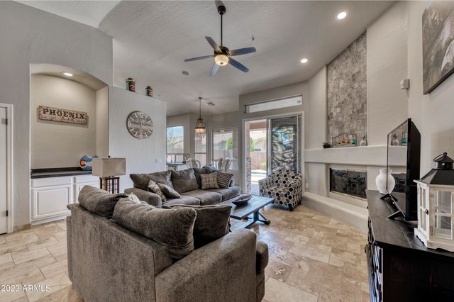 9407 E Maple Drive, Scottsdale, AZ 85255